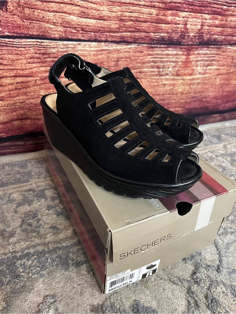 Skechers Parallel Trapezoid Memory Foam Black Wedge Sandals Size 8